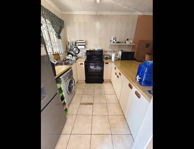 2 BEDROOM SIMPLEX FOR SALE IN MUSGRAVE